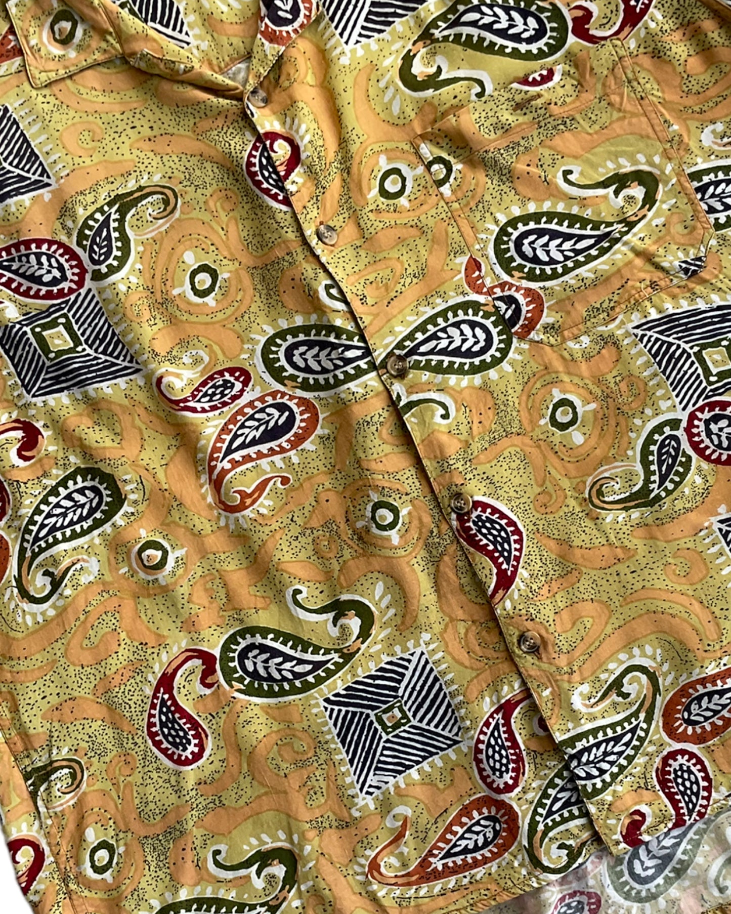 1990S TRIBES SHIRT