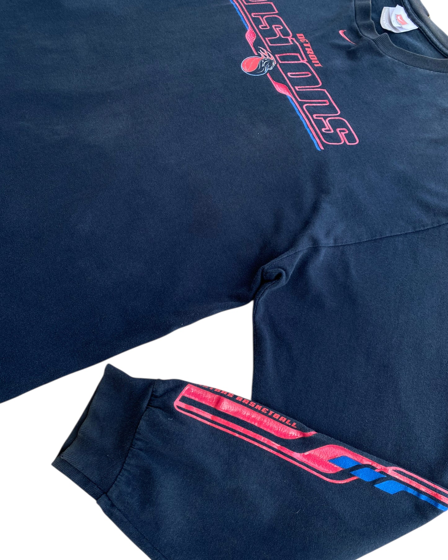 2000´S NIKE PISTONS T- SHIRT