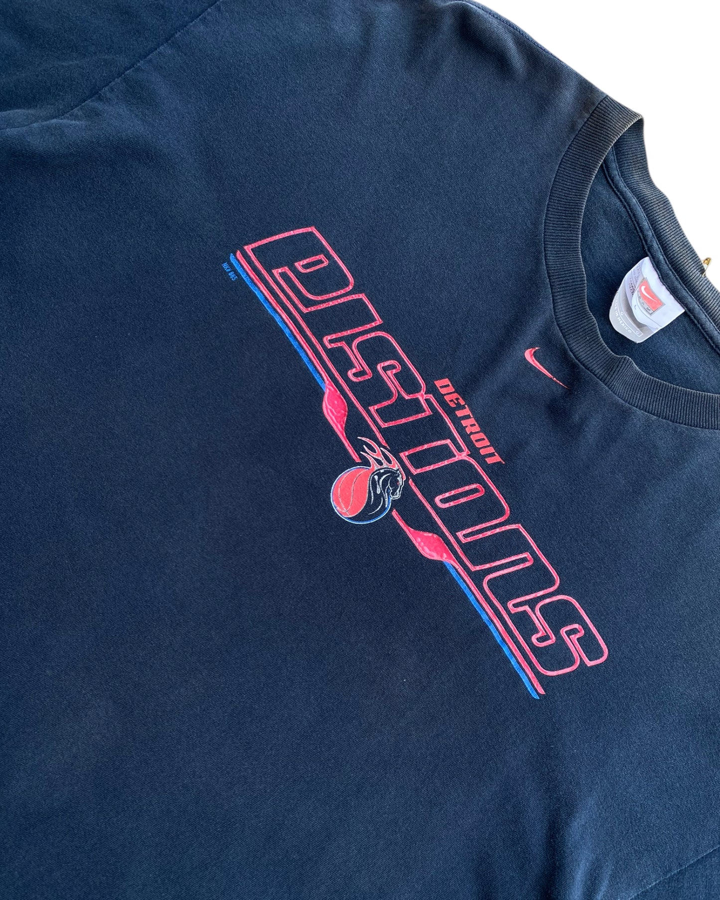 2000´S NIKE PISTONS T- SHIRT