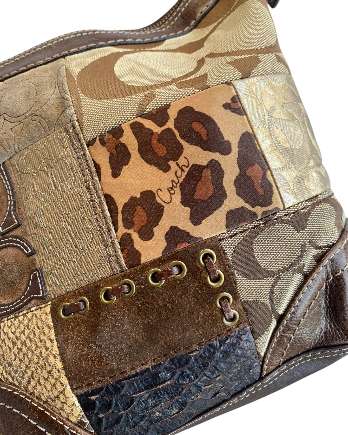2000'S COACH PATCHES BAG
