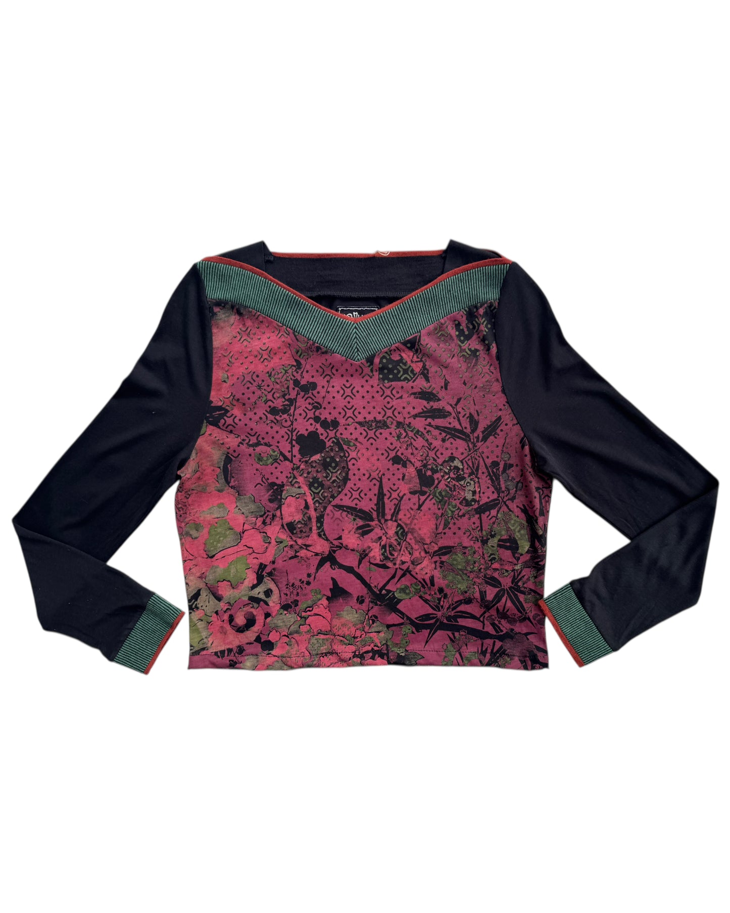 2000´S CAP JULUCA RED SHIRT