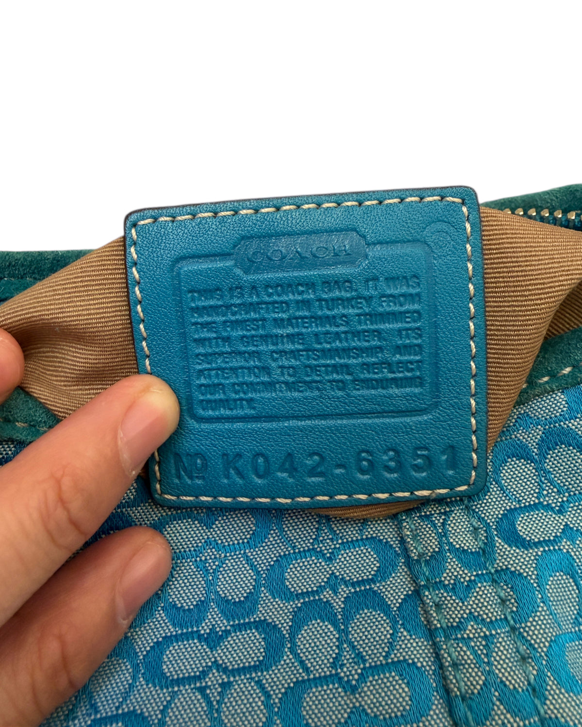 2000S COACH BLUE SHOULDER BAG