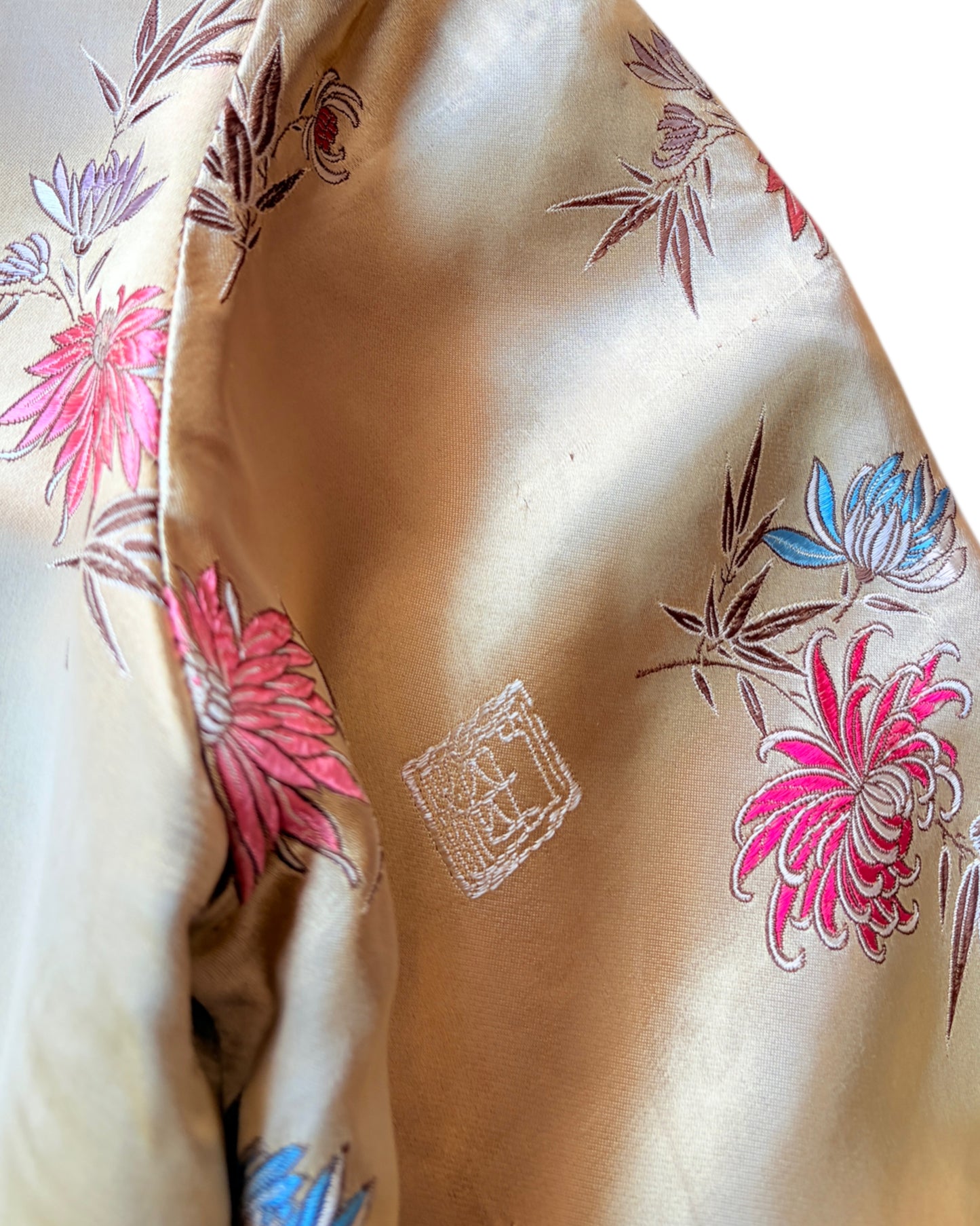 1970S PEONY BRAND ROBE