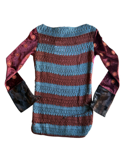 2000’S CUSTO BARCELONA SWEATER