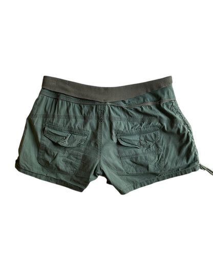 2000’s MAURICES SHORT