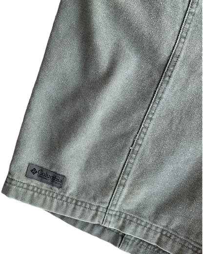 2000S COLUMBIA M SHORTS