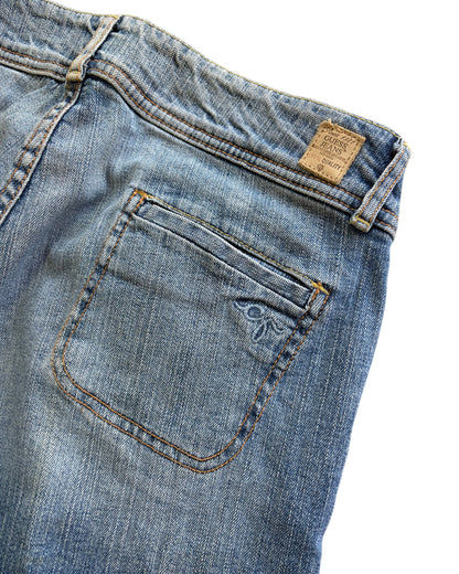 2000S GUESS CAPRIS