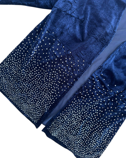 2000’S ONYX NITE SWEATER