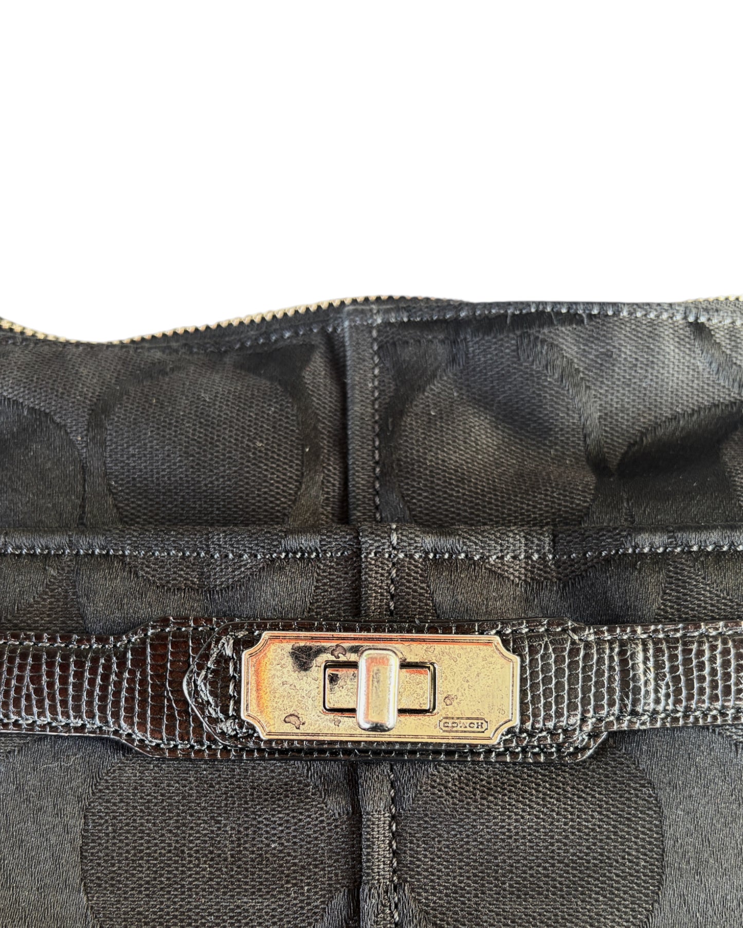 2000S COACH BLACK SIGNATURE SHOULDER BAG
