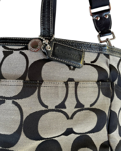 2000S COACH SIGNATURE CANVAS TOTE BAG