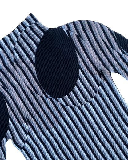 2020´S ISSEY MIYAKE TOP