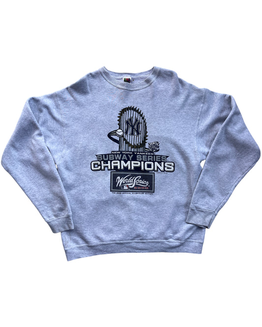 2000'S NEW YORK YANKEES SWEATSHIRT