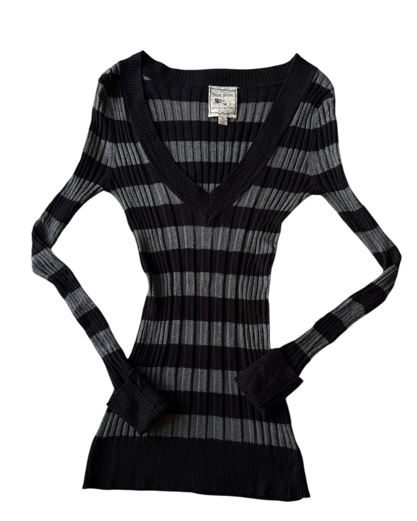 2000S PINK ROSE SWEATER