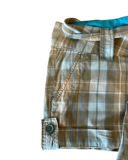 2000S DELIAS PLAID SHORTS