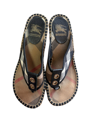 2000S BURBERRY SANDALS