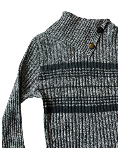 2010S FREE PEOPLE SWEATER