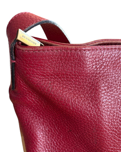 2000’S BURBERRY HAYMARKET HORN TOGGLE