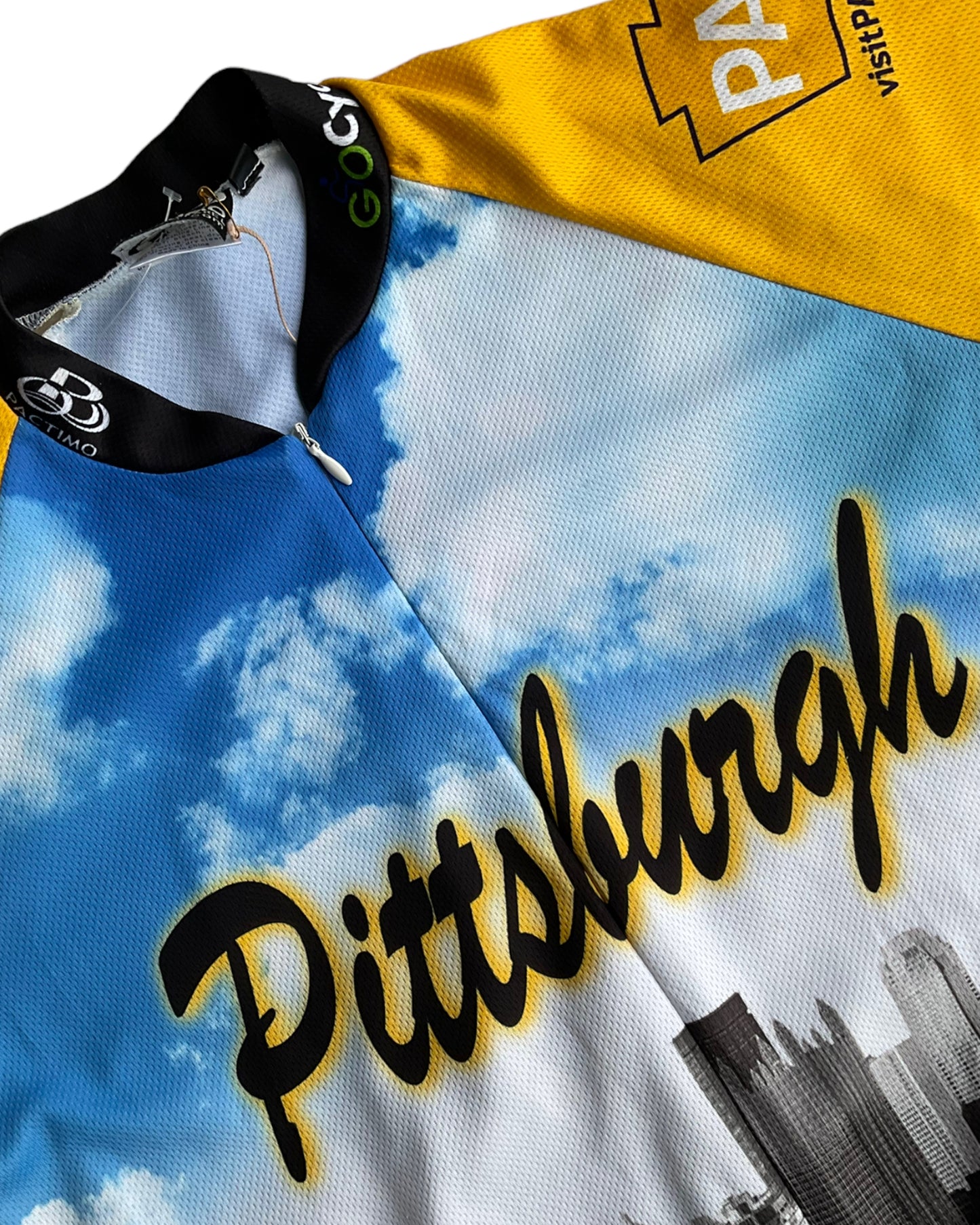 2010s PITTSBURGH CITY TSHIRT