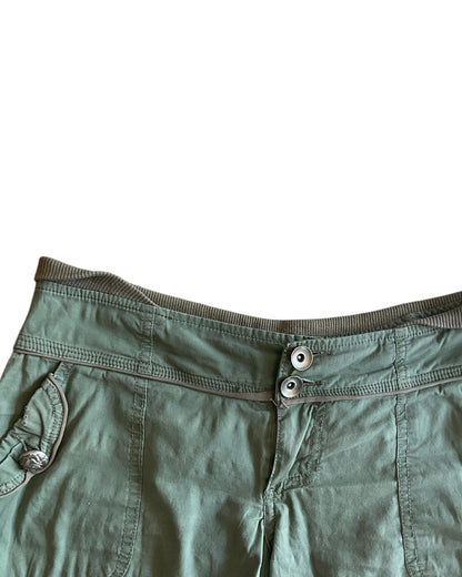 2000’s MAURICES SHORT