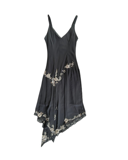 2000S R AND M RICHARDS BLACK EMBROIDERED DRESS