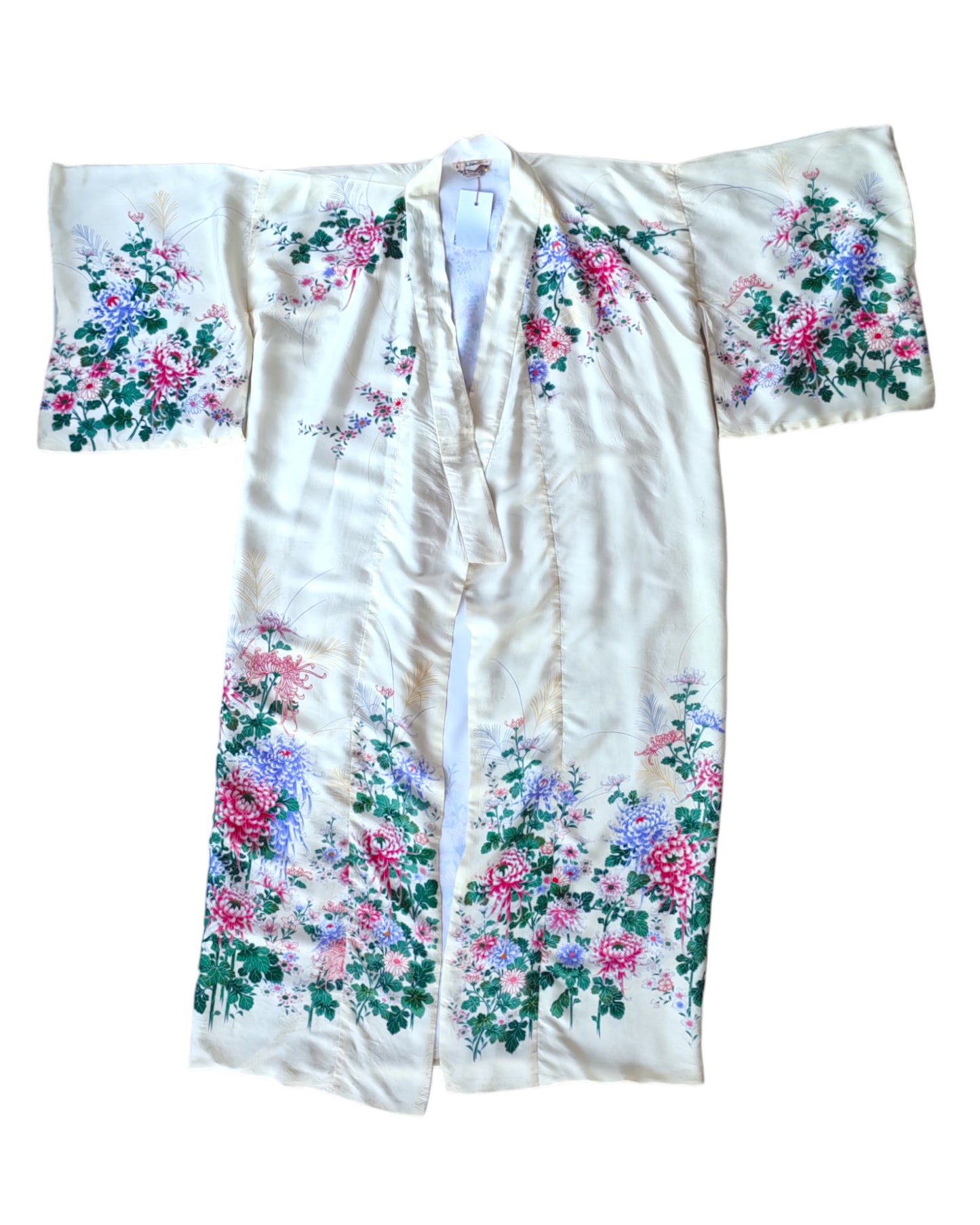 1990s SAKURA 100% SILK KIMONO